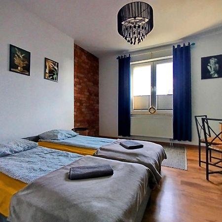 Apartament Z Ogrodem W Sercu Torunia Eksteriør billede